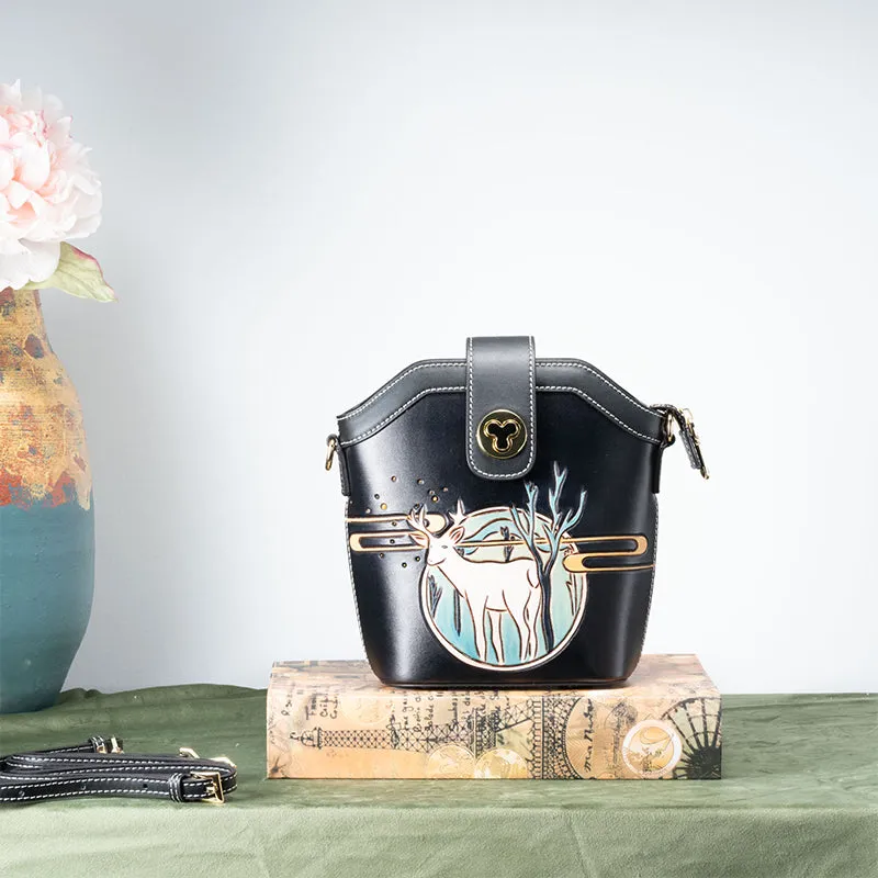 Artistically Hand-carved Vegetable-tanned Leather Bucket Bag Featuring Adorable Deer Motifs