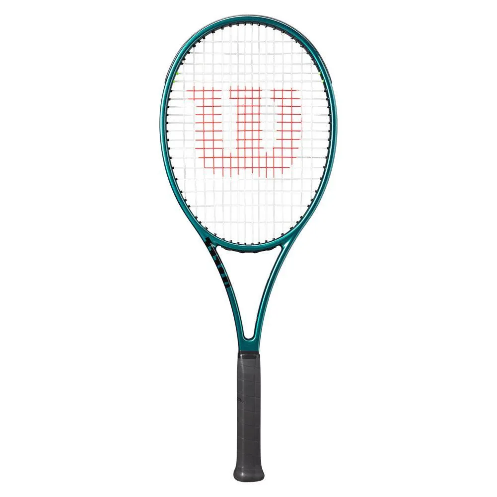 Blade Pro 16x19 v9 Tennis Racquet