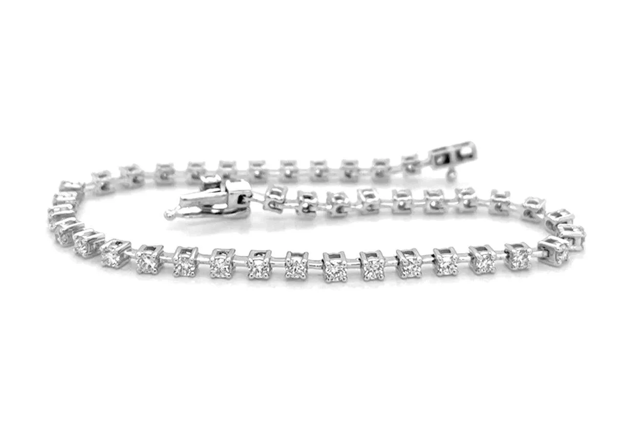 Bracelet 18kt White Gold & Four Prongs Diamonds Tennis