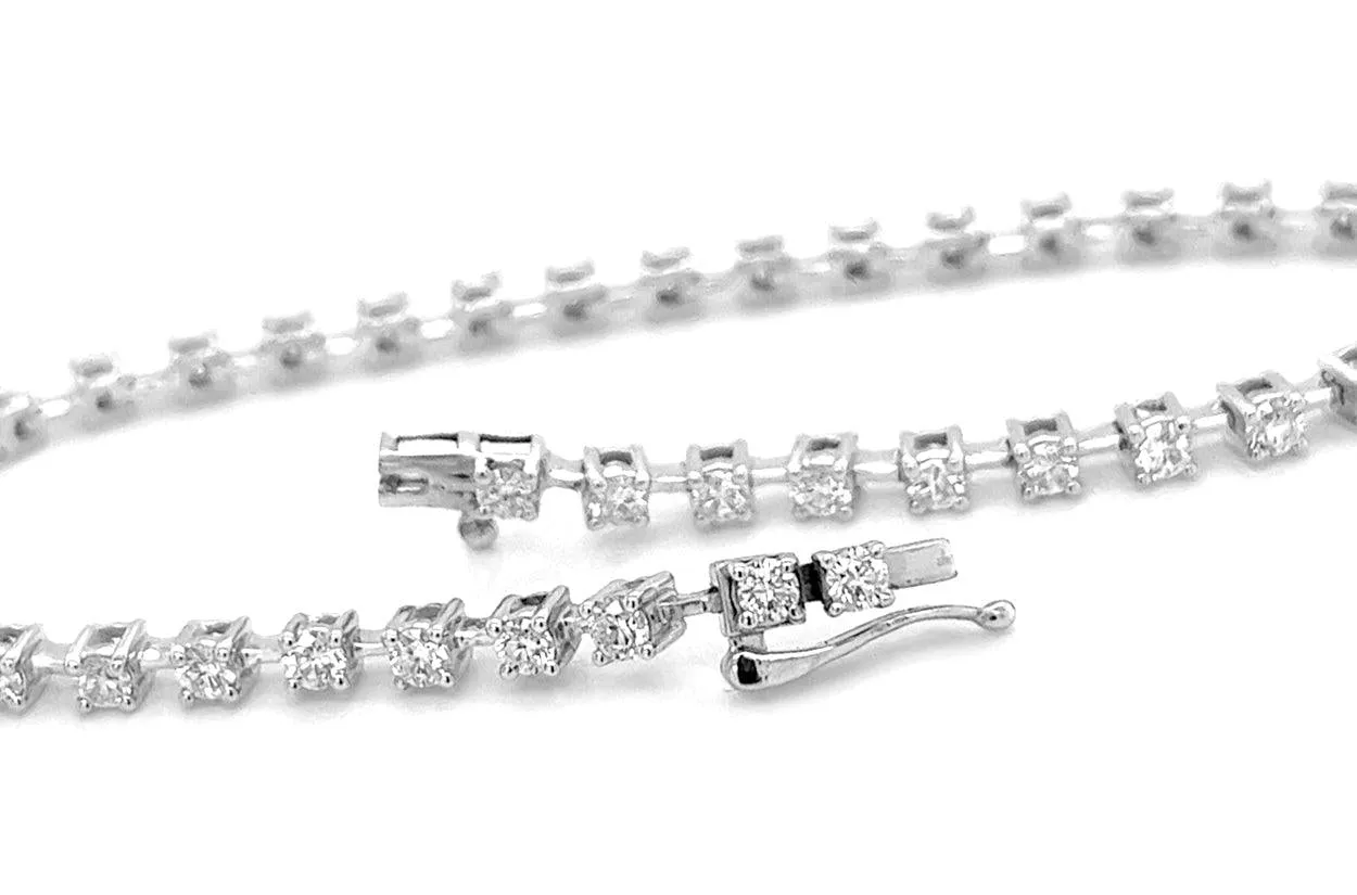 Bracelet 18kt White Gold & Four Prongs Diamonds Tennis