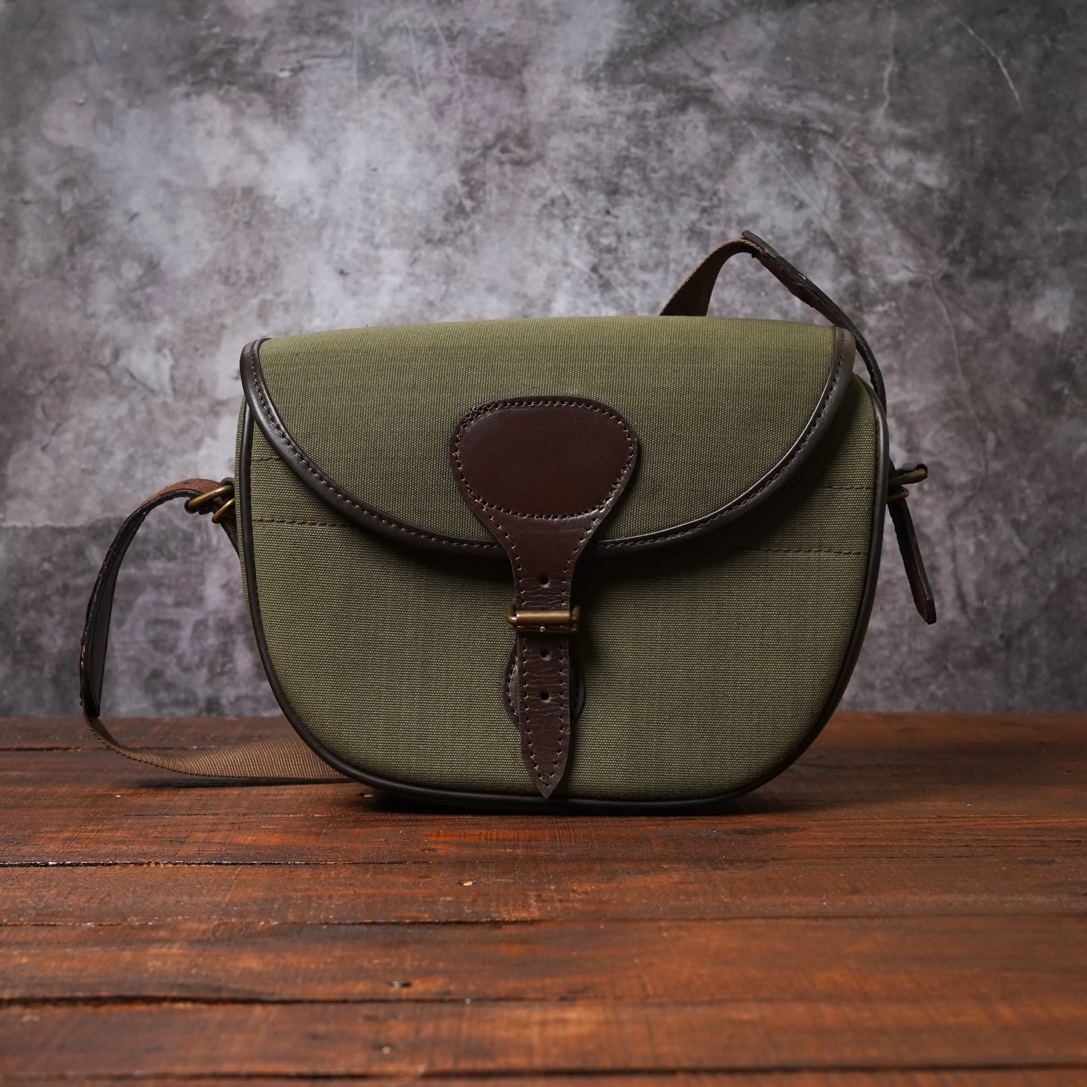 Canvas and Leather Shotgun Bag