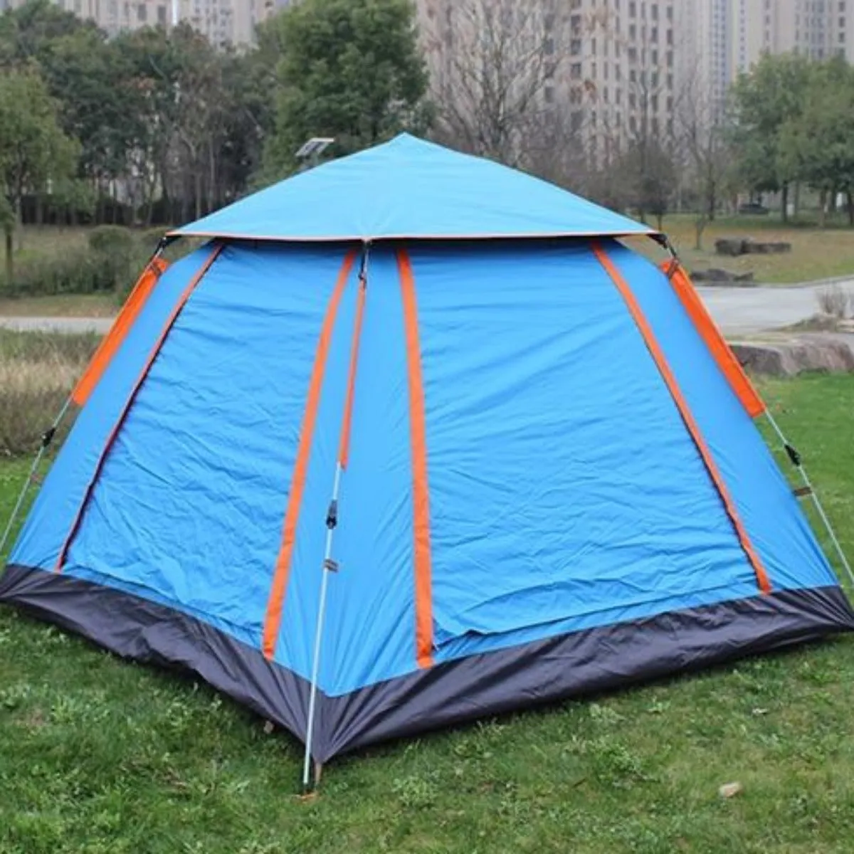 Large Size UV Waterproof Double Layered Automatic Camping Tent