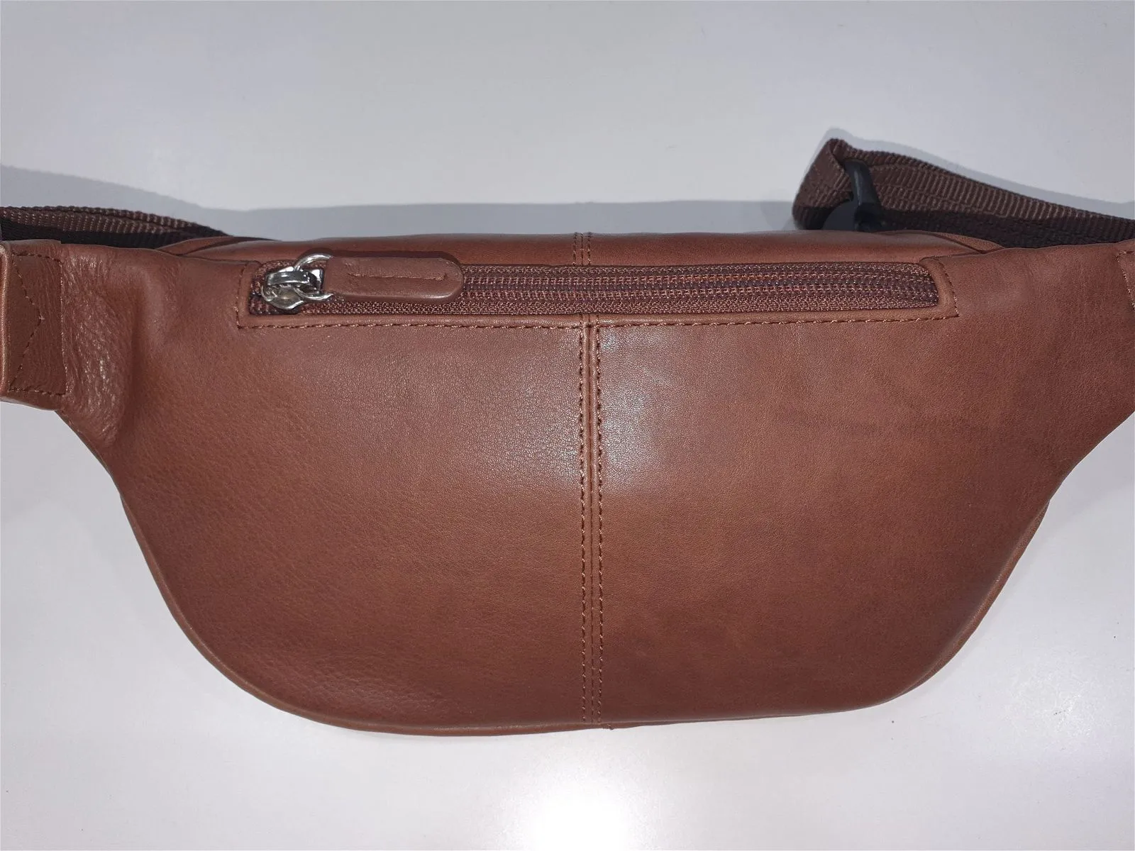 Oran - Marlboro leather bum bag