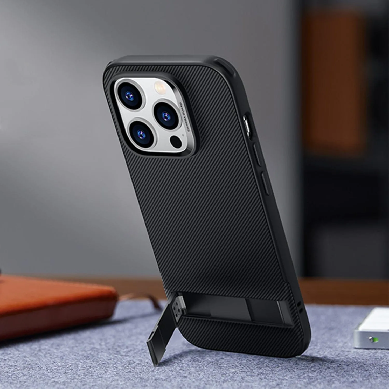 Venture Series Kickstand Slim Case - iPhone 14 Pro